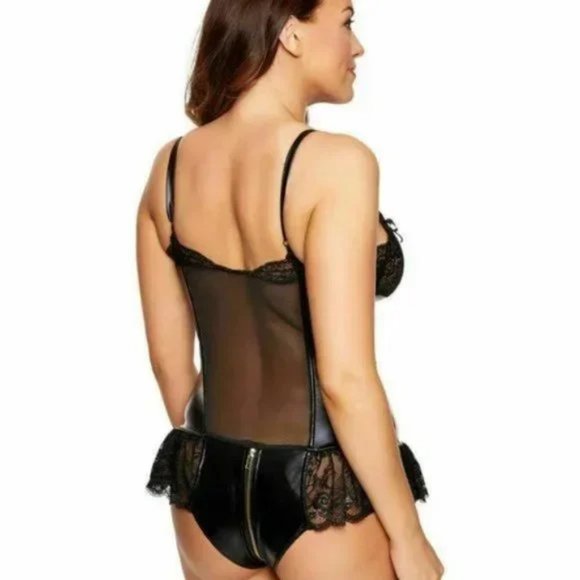 Ann Summers "Tasha" crotchless Teddy - Picture 2 of 5